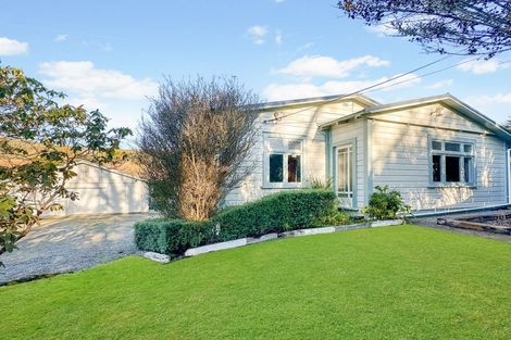Photo of property in 394 Makara Road, Makara, Karori, 6972
