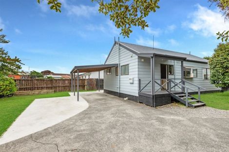 Photo of property in 43 Garland Drive, St Andrews, Hamilton, 3200