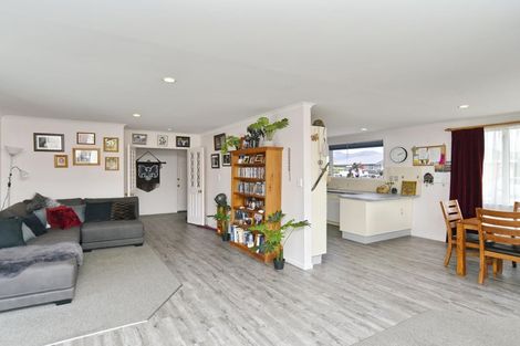 Photo of property in 7 Munich Place, Bromley, Christchurch, 8062