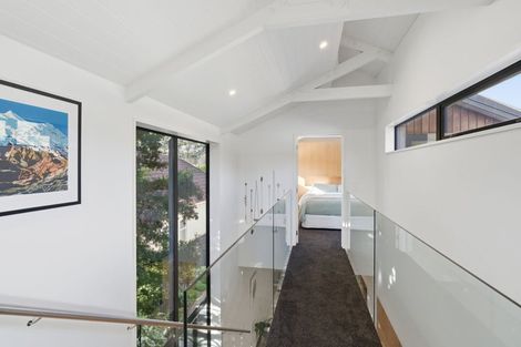 Photo of property in 14 Hardwicke Street, Sumner, Christchurch, 8081