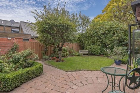 Photo of property in 16a Greers Road, Ilam, Christchurch, 8041