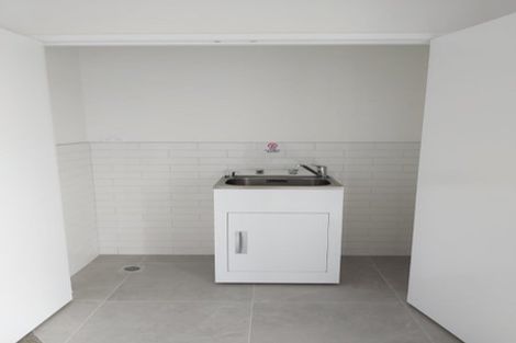 Photo of property in 32 Pennant Street, Long Bay, Auckland, 0630