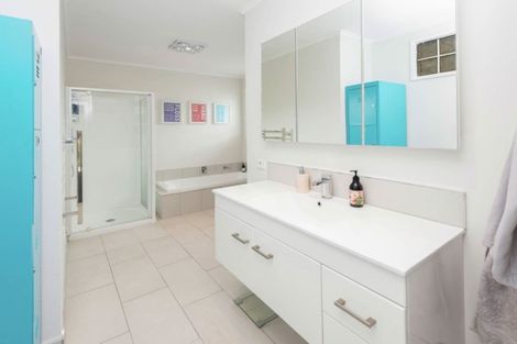 Photo of property in 1/21 Union Road, Howick, Auckland, 2014