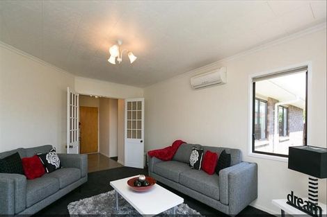 Photo of property in 121 Heta Road, Highlands Park, New Plymouth, 4312