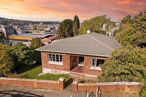 Photo of property in 37 Canongate, Dunedin Central, Dunedin, 9016