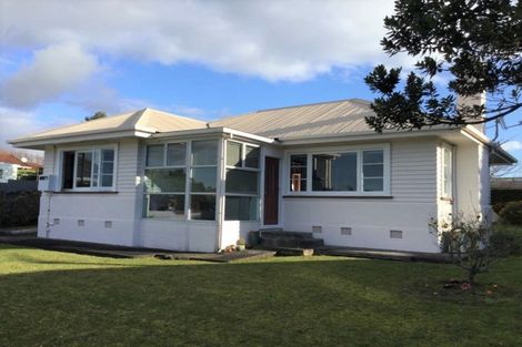 Photo of property in 9 Lynmouth Heights, Lynmouth, New Plymouth, 4310