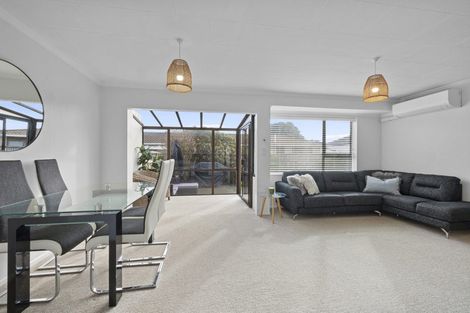 Photo of property in 1/12 Webster Street, Westown, New Plymouth, 4310