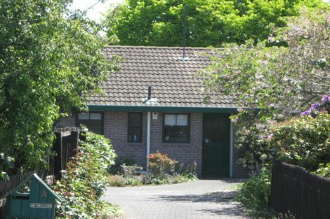 Photo of property in 3a Sonning Place, Redwood, Christchurch, 8051