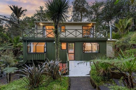 Photo of property in 576c South Titirangi Road, Titirangi, Auckland, 0604