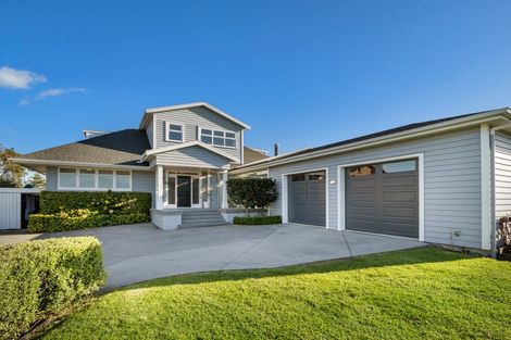 Photo of property in 162 Oceanbeach Road, Mount Maunganui, 3116