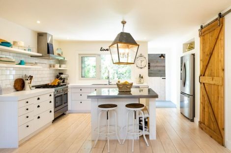 Photo of property in 193a Tauroa Road, Havelock North, 4130