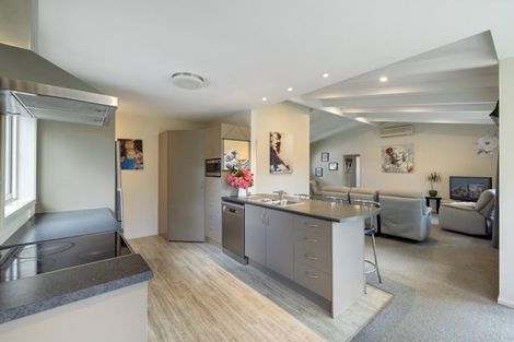 Photo of property in 20 Myres Street, Otumoetai, Tauranga, 3110