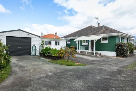 Photo of property in 18 Carisbrooke Street, Katikati, 3129