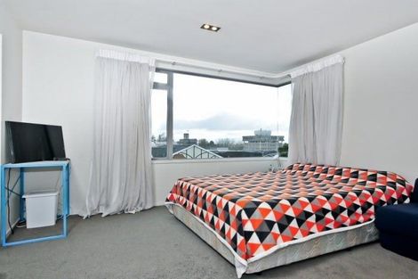 Photo of property in 21 Radnor Street, Hamilton Central, Hamilton, 3204