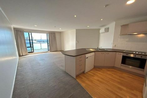 Photo of property in Paramount Apartments, 30/281 Maunganui Road, Mount Maunganui, 3116