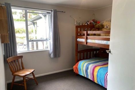 Photo of property in 91 Awanui Street, Merrilands, New Plymouth, 4312