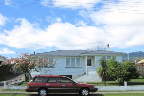 Photo of property in 27 Rotokawa Street, Taupo, 3330
