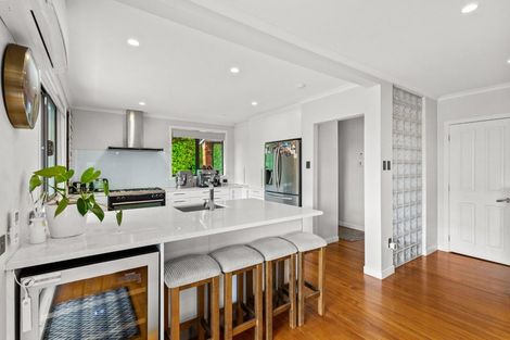 Photo of property in 9 Burnham Road, Waitakere, Auckland, 0816