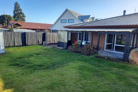 Photo of property in 6 Chokebore Place, Sockburn, Christchurch, 8042