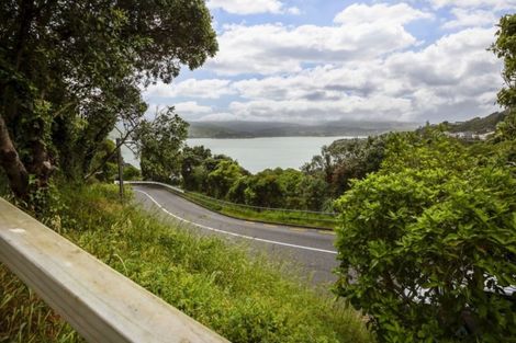 Photo of property in 2 Kenef Road, Paremata, Porirua, 5024