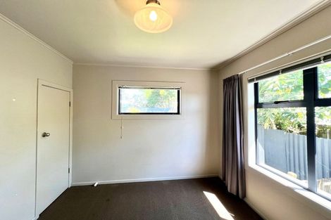 Photo of property in 28 Hooks Road, Manurewa, Auckland, 2102