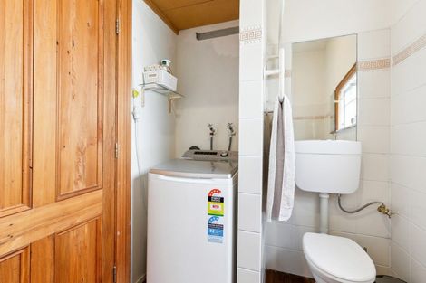 Photo of property in 3 Ninian Street, Highbury, Wellington, 6012