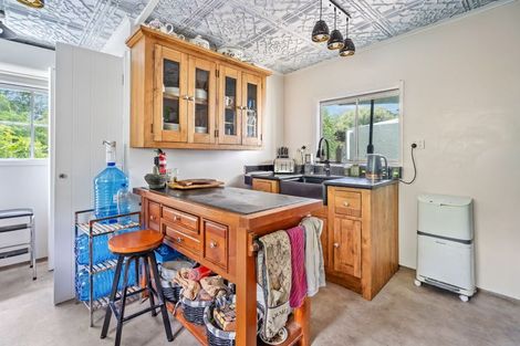 Photo of property in 290 Paihia Road, Kawakawa, 0282