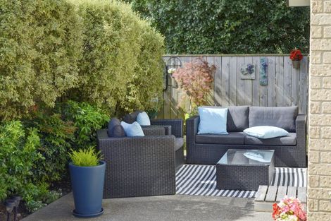 Photo of property in 62 Feist Street, Carterton, 5713