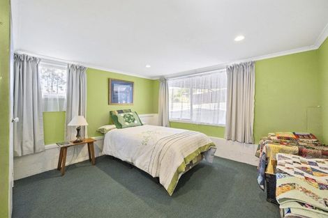 Photo of property in 38 Chatsworth Crescent, Pakuranga Heights, Auckland, 2010
