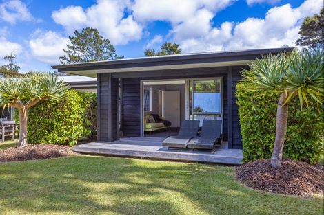 Photo of property in 875 Hibiscus Coast Highway, Waiwera, Orewa, 0994