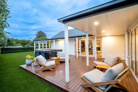 Photo of property in 5 Rockport Place, Parklands, Christchurch, 8083