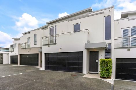 Photo of property in 5/258 Hurstmere Road, Takapuna, Auckland, 0622