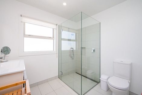 Photo of property in 6 Bovett Place, Wanaka, 9305