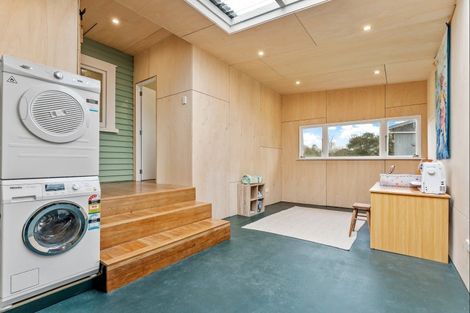 Photo of property in 8 Old Kaipara Road, Kaipara Flats, Warkworth, 0981