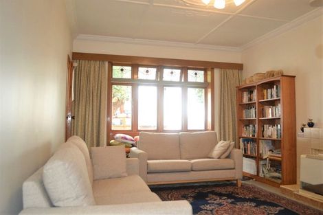 Photo of property in 84 The Parade, Island Bay, Wellington, 6023