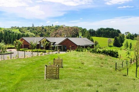 Photo of property in 480 Creightons Road, Clevedon, Papakura, 2582