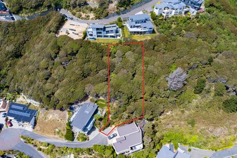 Photo of property in 28 Paremata Drive, Paremata, Porirua, 5024