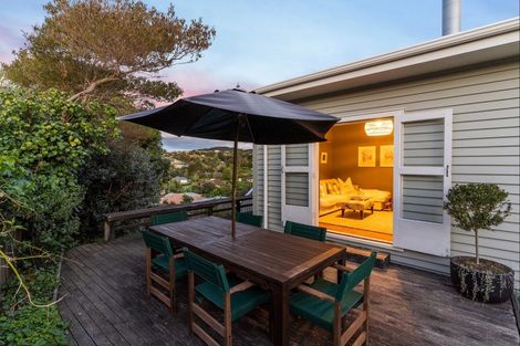 Photo of property in 220 Waitaha Road, Welcome Bay, Tauranga, 3112