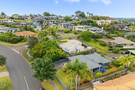 Photo of property in 2 Portchester Close, Bethlehem, Tauranga, 3110