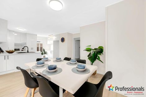 Photo of property in 39 Cottingham Crescent, Mangere East, Auckland, 2024