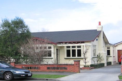 Photo of property in 18 Limbrick Street, Terrace End, Palmerston North, 4410
