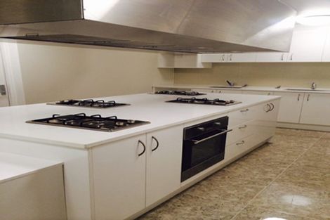 Photo of property in 2 Kerrs Road, Wiri, Auckland, 2104