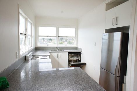 Photo of property in 10 Quebec Road, Milford, Auckland, 0620