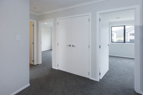 Photo of property in 3 Cynisca Crescent, Wallaceville, Upper Hutt, 5018