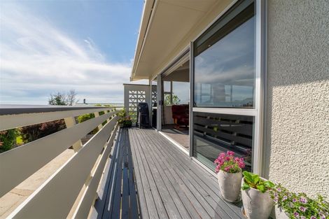 Photo of property in 19 Greta Street, South Hill, Oamaru, 9400