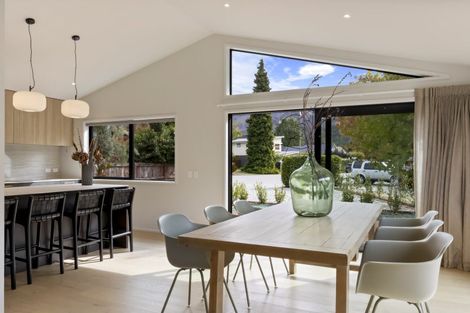 Photo of property in 8 Butel Avenue, Arrowtown, 9302