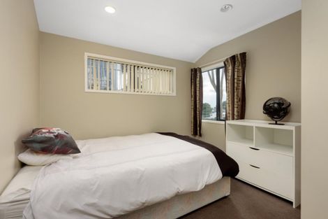 Photo of property in 17 Seymour Place, Bellevue, Tauranga, 3110