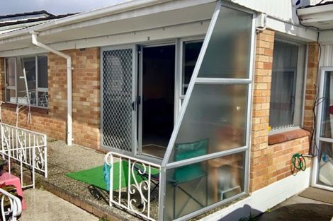 Photo of property in 2/75 Coronation Road, Papatoetoe, Auckland, 2025