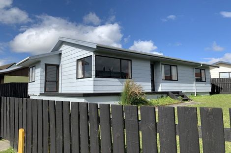 Photo of property in 54 Benmore Avenue, Cloverlea, Palmerston North, 4412