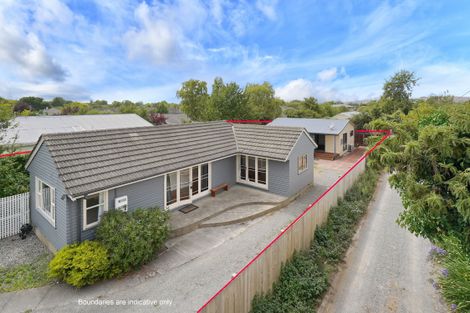 Photo of property in 47 Aorangi Road, Bryndwr, Christchurch, 8053